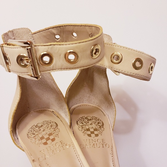 VINCE CAMUTO VP-Calisa Studed Ankle Strap Sandals - Picture 4 of 8